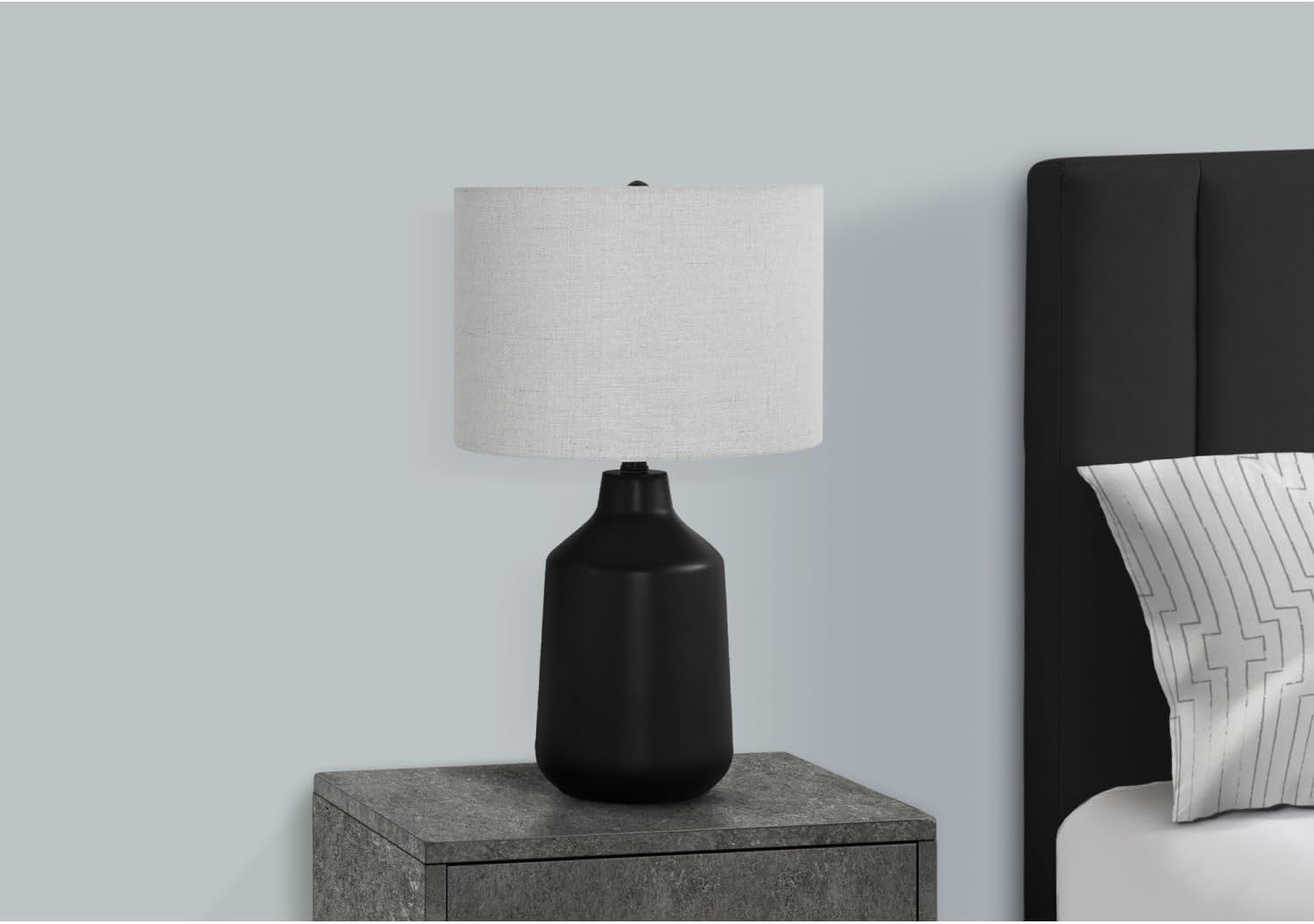 Black Concrete Base Table Lamp